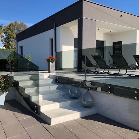 Villa Oleandra Sveti Petar u Sumi Екстериор снимка