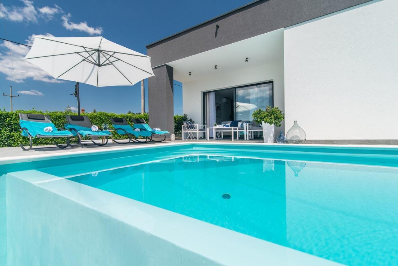 Villa Oleandra Sveti Petar u Sumi Екстериор снимка